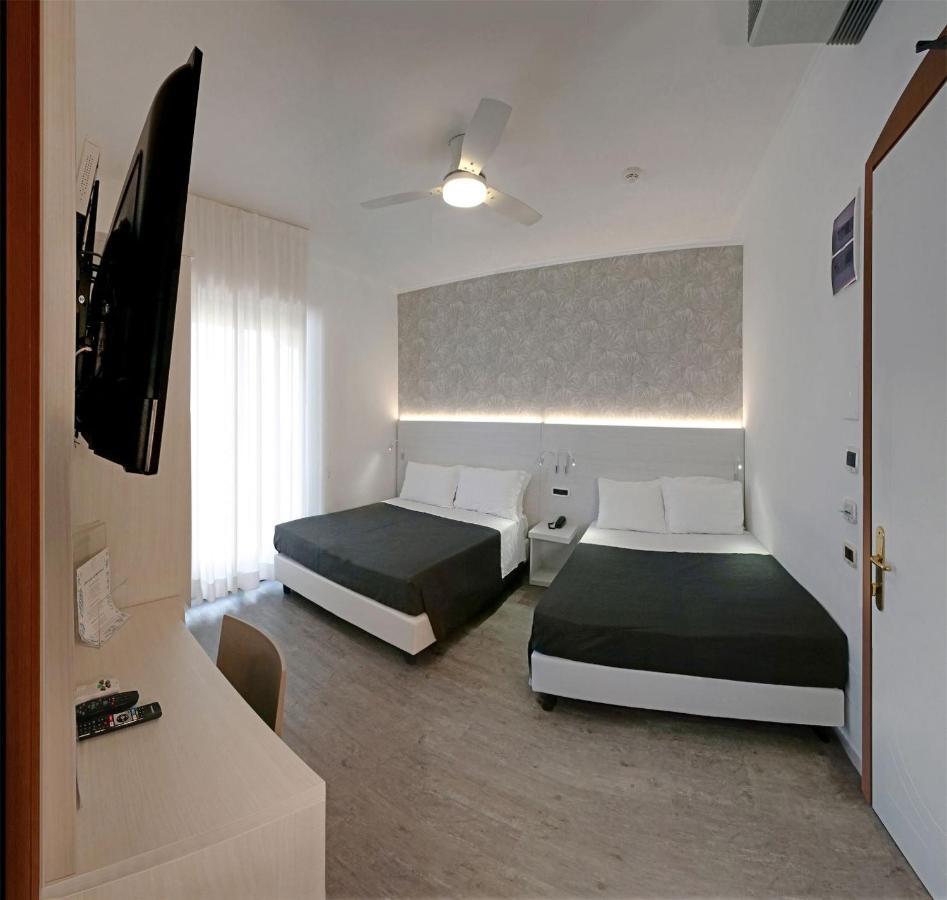 Hotel Venus Gabicce Mare Eksteriør bilde