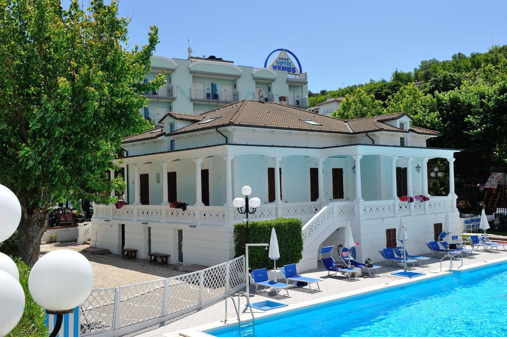 Hotel Venus Gabicce Mare Eksteriør bilde