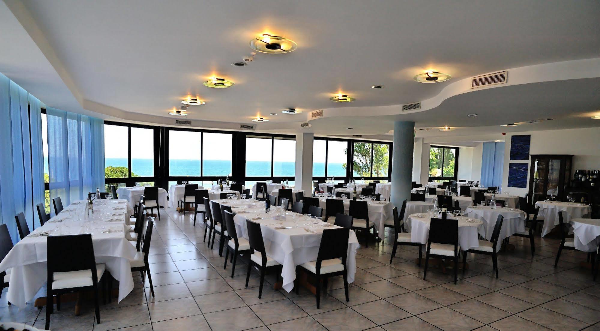 Hotel Venus Gabicce Mare Eksteriør bilde