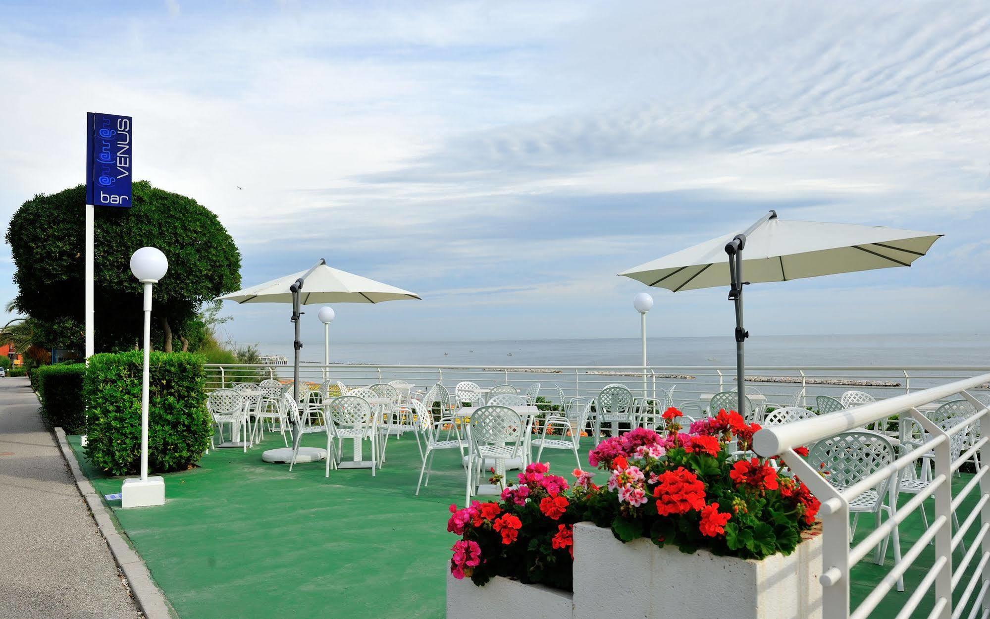 Hotel Venus Gabicce Mare Eksteriør bilde